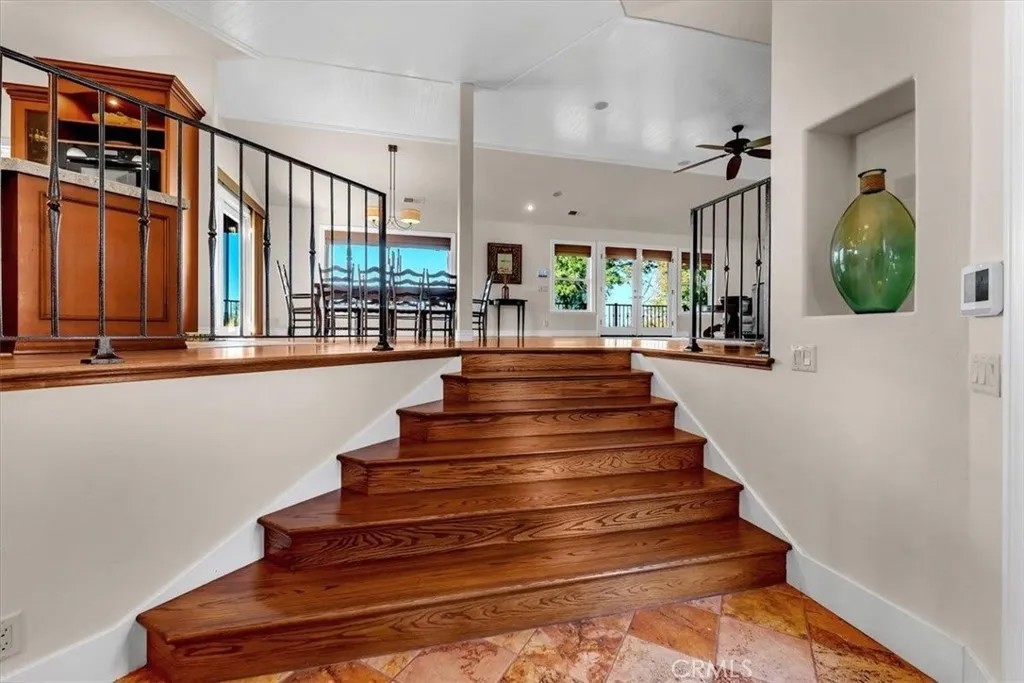 14805 Hilltop Drive