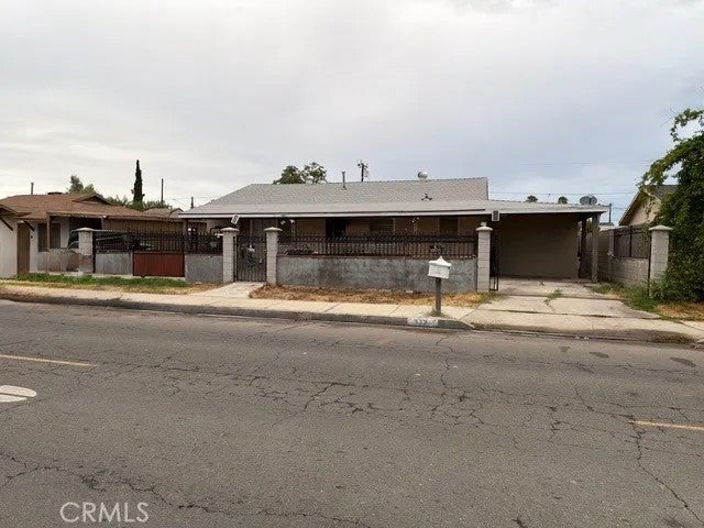 332 W 11th