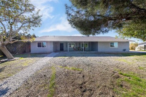 17853 Alder Street Hesperia CA 92345
