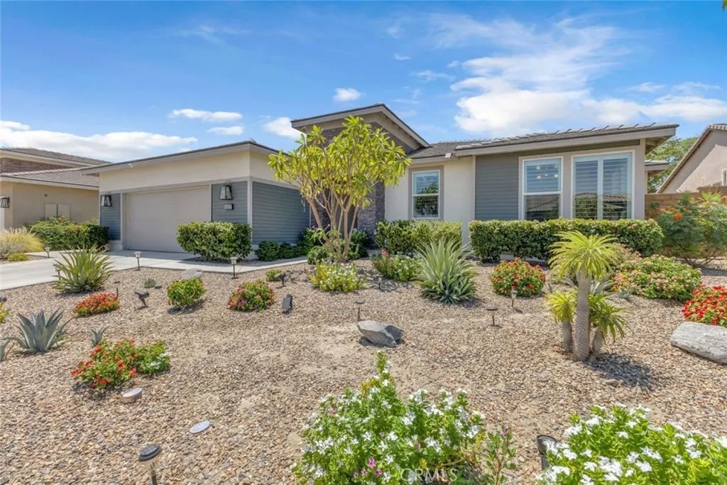 82637 Pedrera Lane