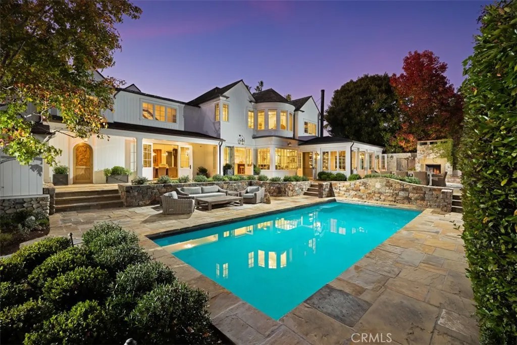 31922 Paseo Monte Vista