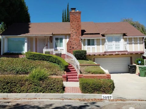 Photo of 3657 Homeland Drive, Los Angeles, CA 90008 (MLS # P1-28712)