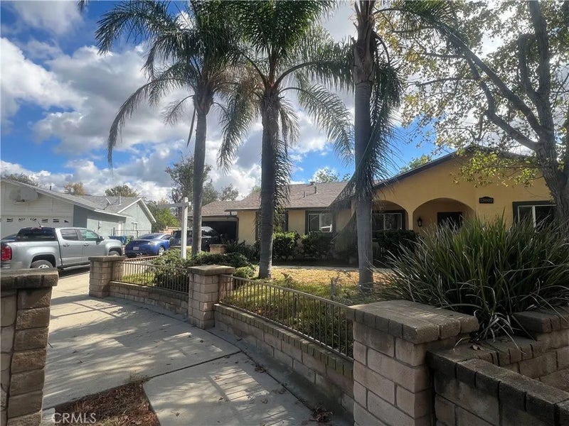 13802 Montero Avenue