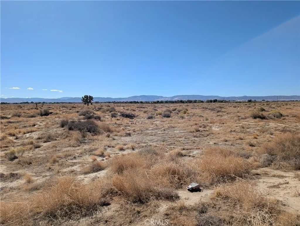 Photo of 0 Vac/Vic Avenue H &amp; 23rd St E, Lancaster, CA 93535 (MLS # SR25266260)
