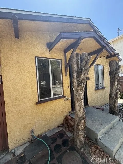 1326 S Cabrillo