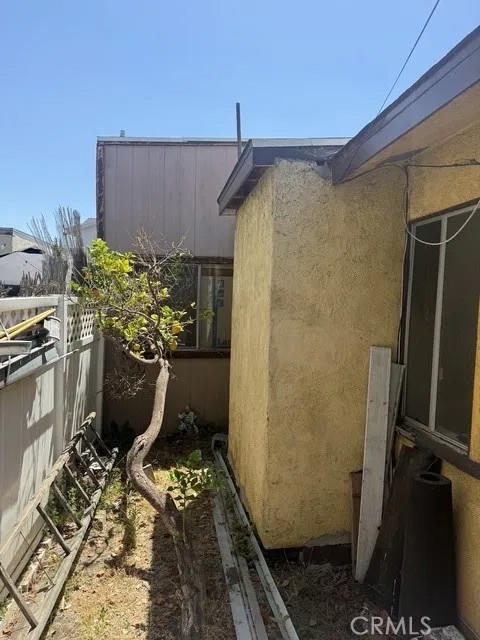1326 S Cabrillo