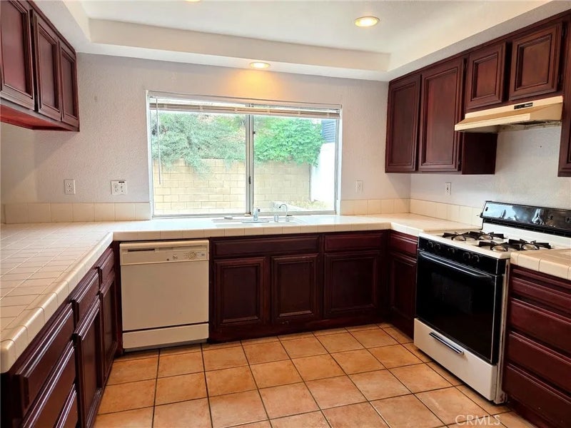 20579 Bloomfield