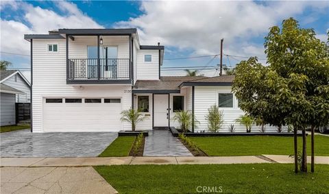 Photo of 2130 Kallin Ave, Long Beach, CA 90815 (MLS # PW25275756)