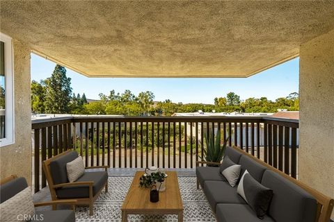 Tiny photo for 23372 Caminito Andreta #147, Laguna Hills, CA 92653 (MLS # OC25249285)