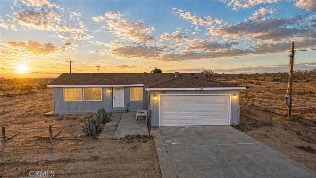 Photo of 11975 Barbet Rd, Phelan, CA 92371 (MLS # HD26089640)