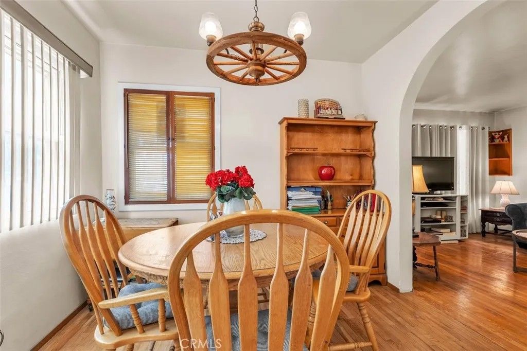 Photo of 8522 Terhune Ave, Sun Valley, CA 91352 (MLS # GD26035577)