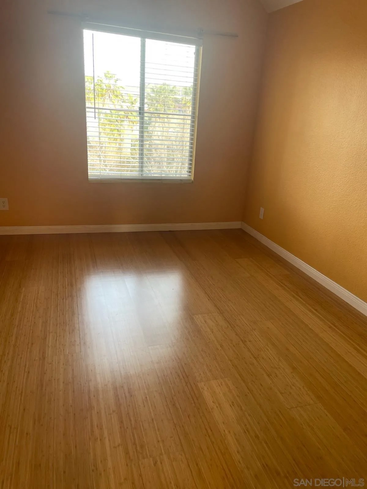 2250 Camino De La Reina 311