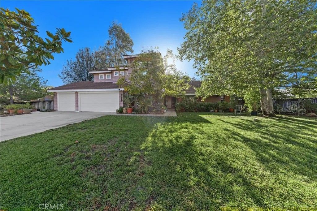 Photo of 32858 Alderbrook Road, Wildomar, CA 92595 (MLS # SW25246399)