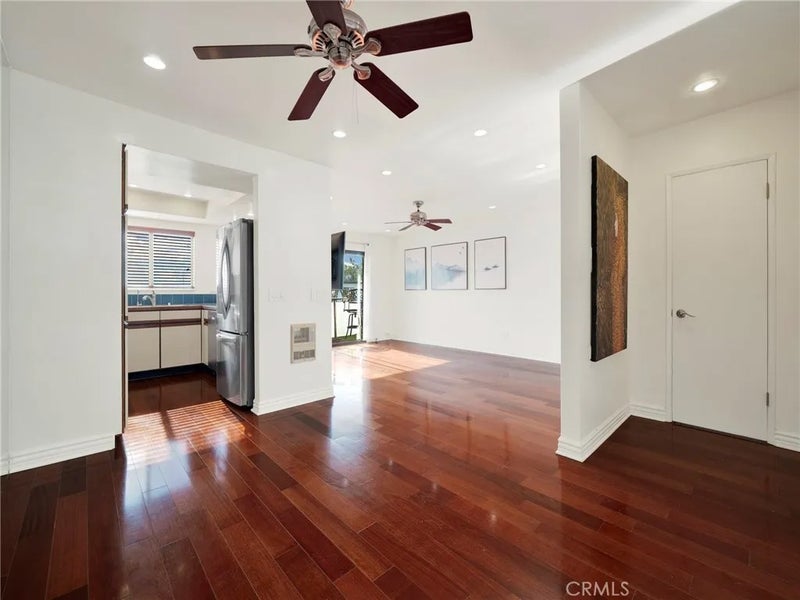 5000 S Centinela 337