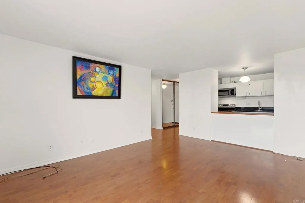 3050 Rue Dorleans 473