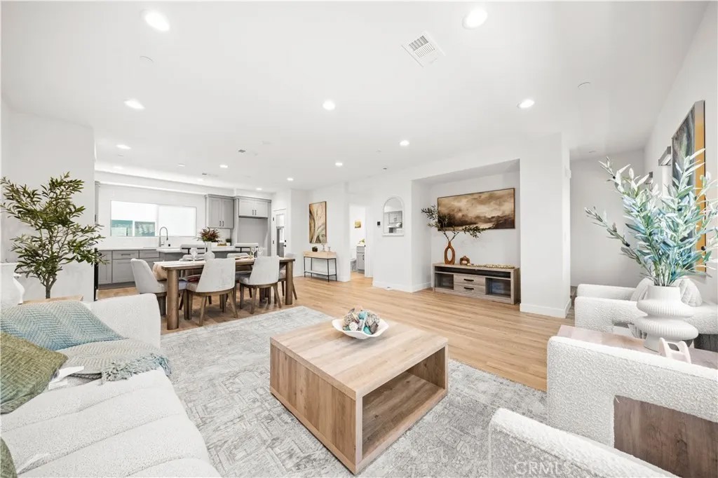 7692 9th Street 108