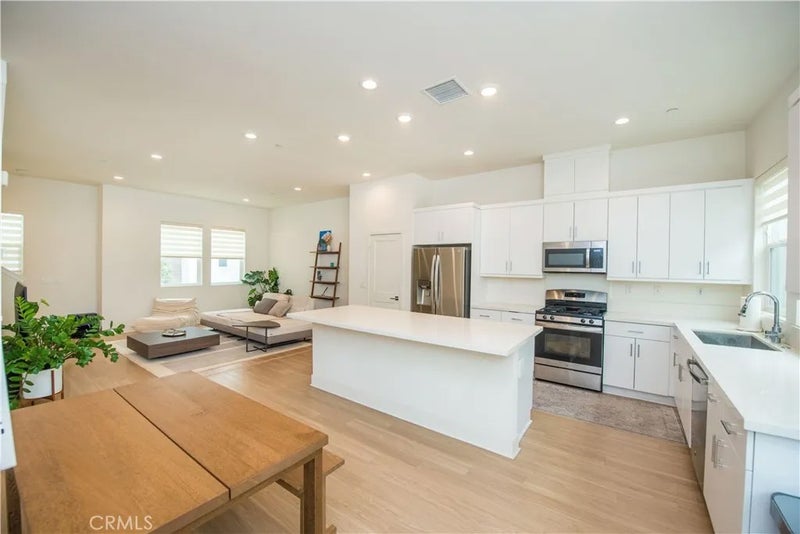 923 E Mason Lane 34