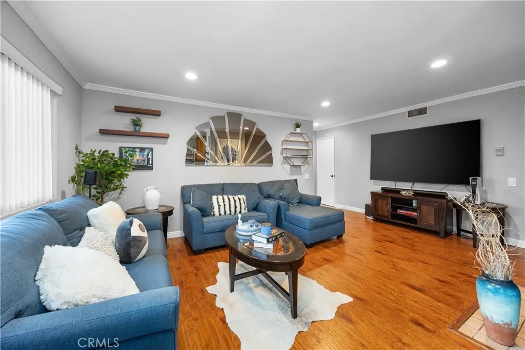 1335 W 139th