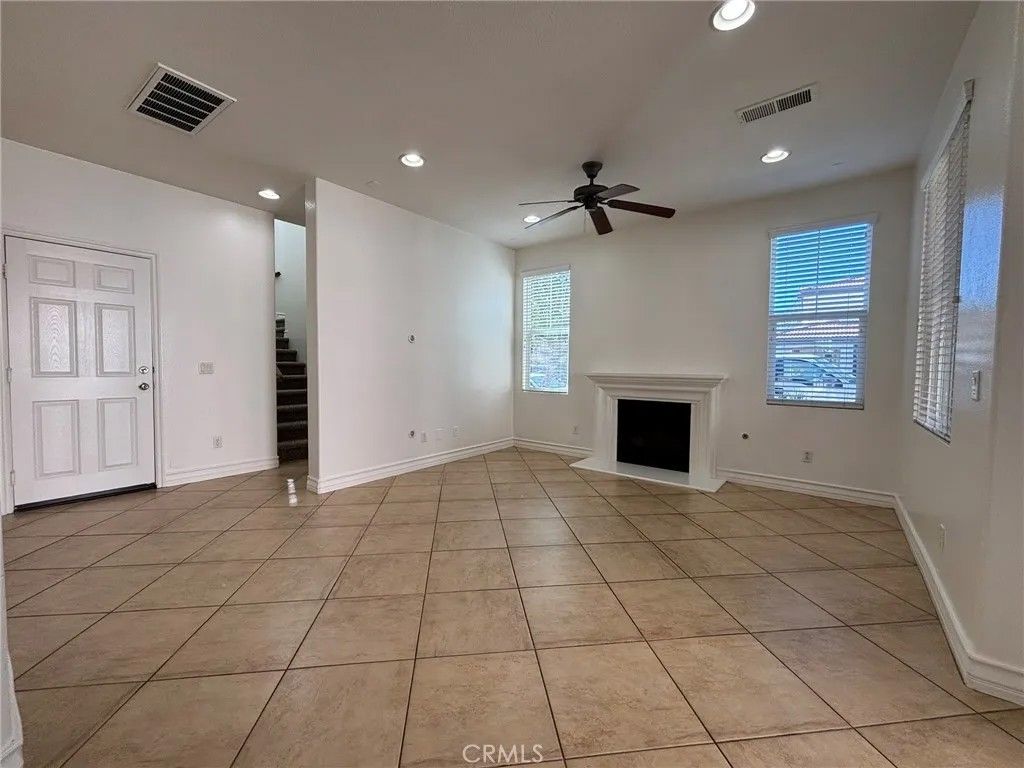 Photo of 37188 Ascella Ln, Murrieta, CA 92563 (MLS # IG25241666)