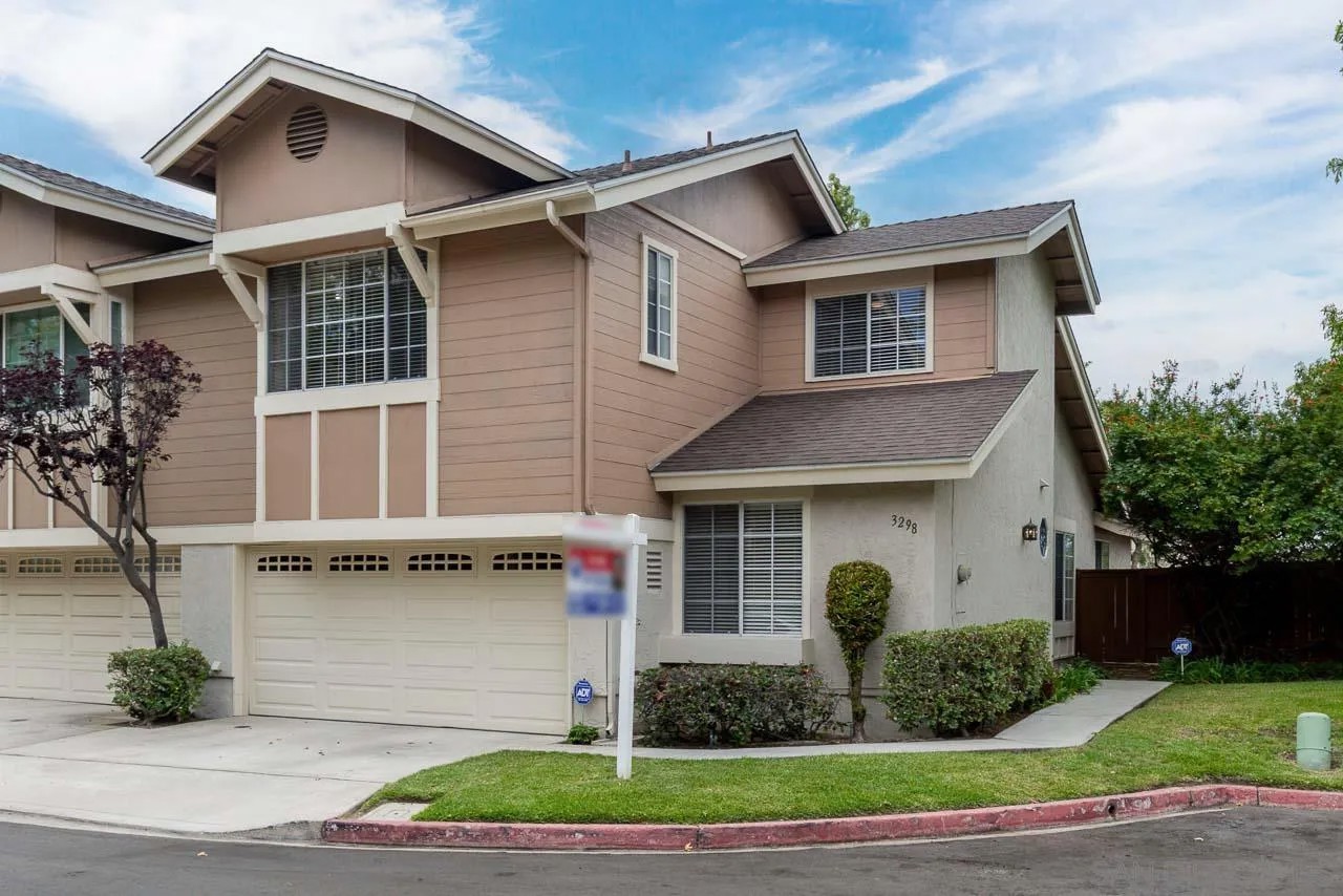 3298 Old Heather Road