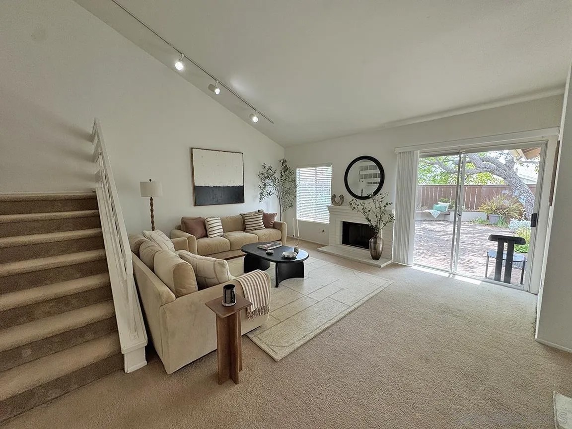 3298 Old Heather Road