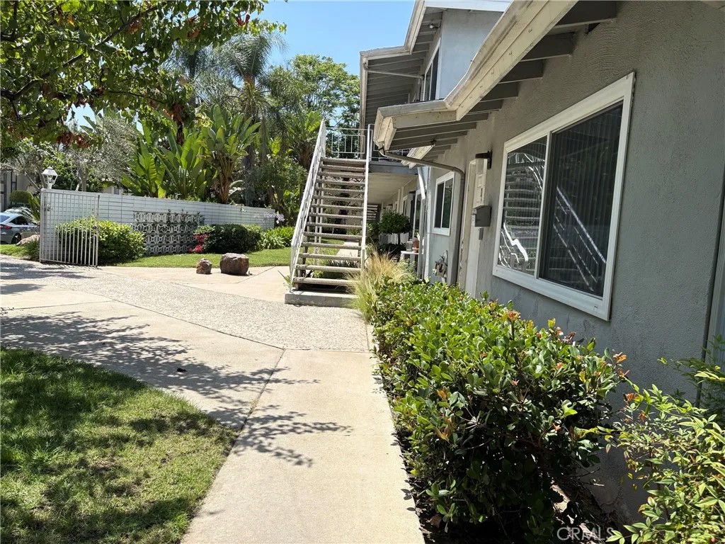 445 W Front Street