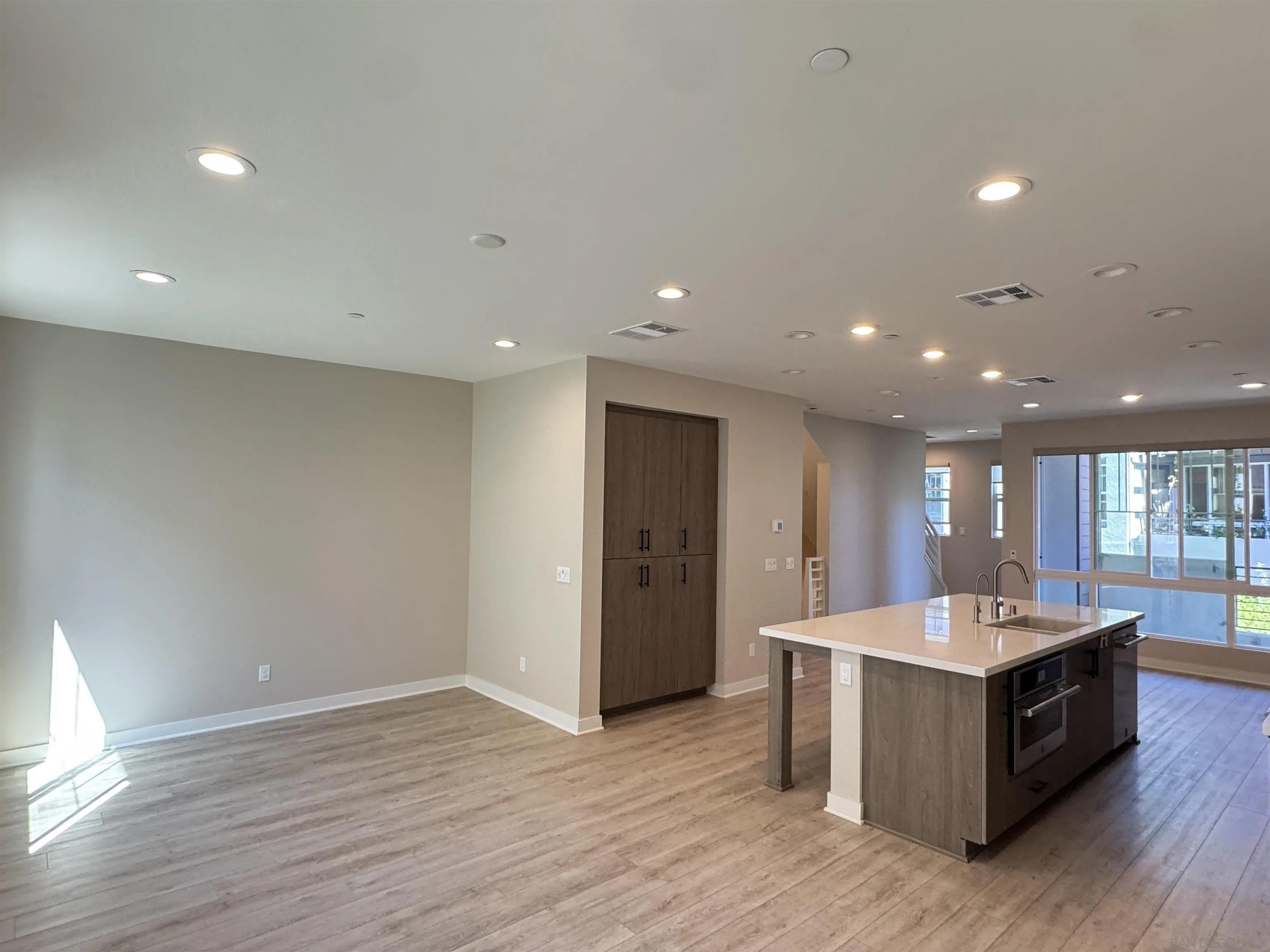 13122 Lumen Way
