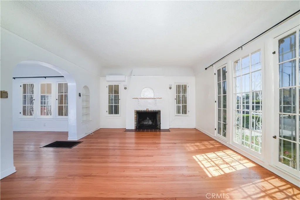 1036-S Citrus Avenue