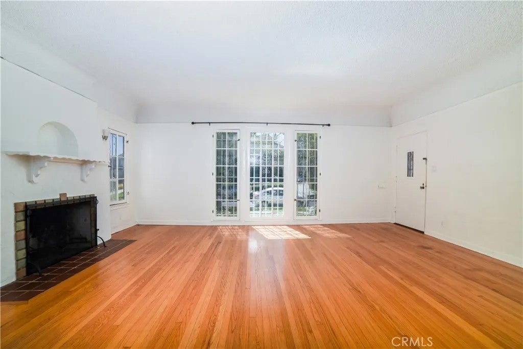 1036-S Citrus Avenue