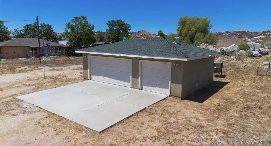 Photo of 1188 witt St, Perris, CA 92570 (MLS # CV26124756)