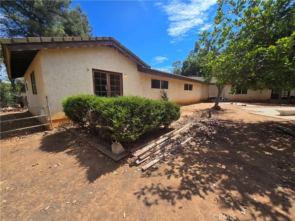 14150 Kelowna Lane