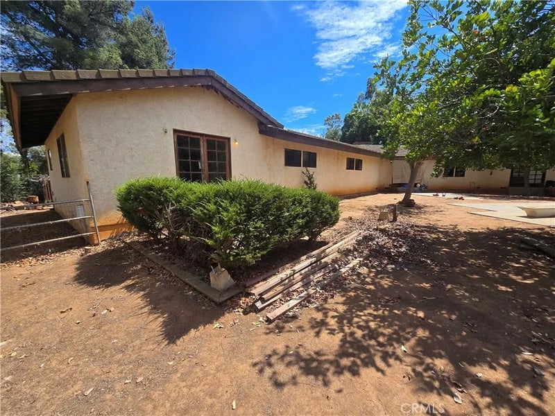 14150 Kelowna Lane