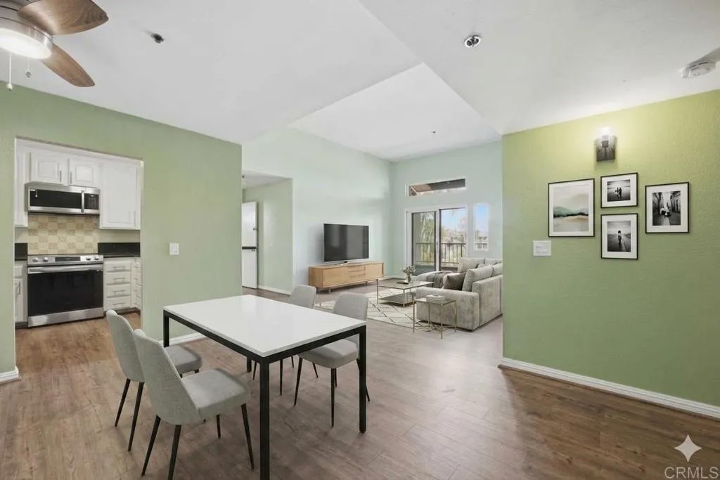 3955 Faircross Place 80