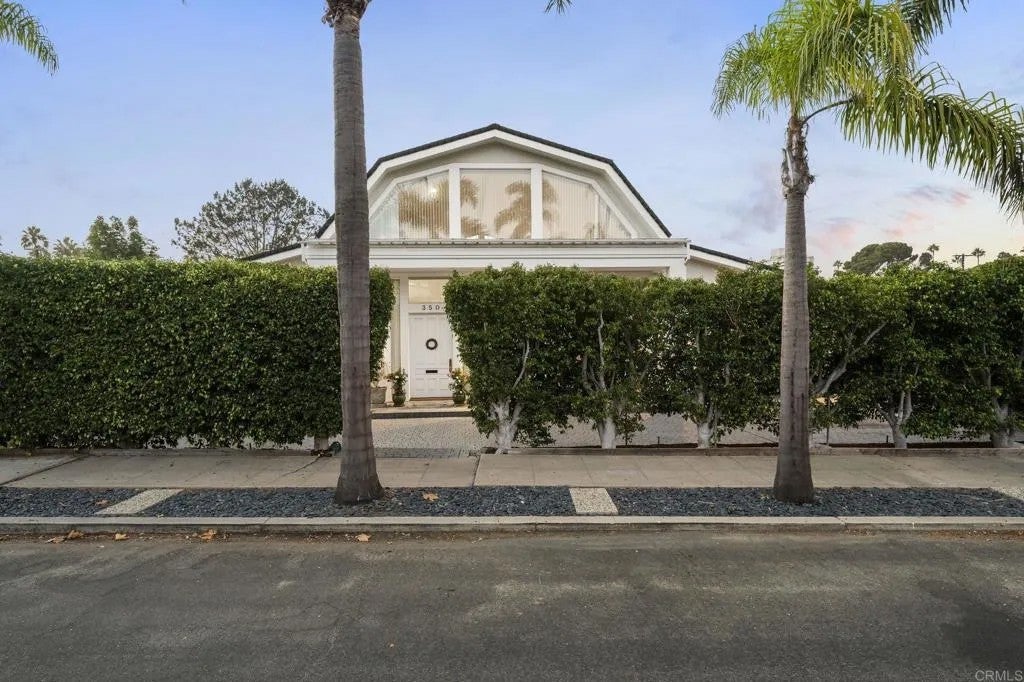 350 Mesa Way