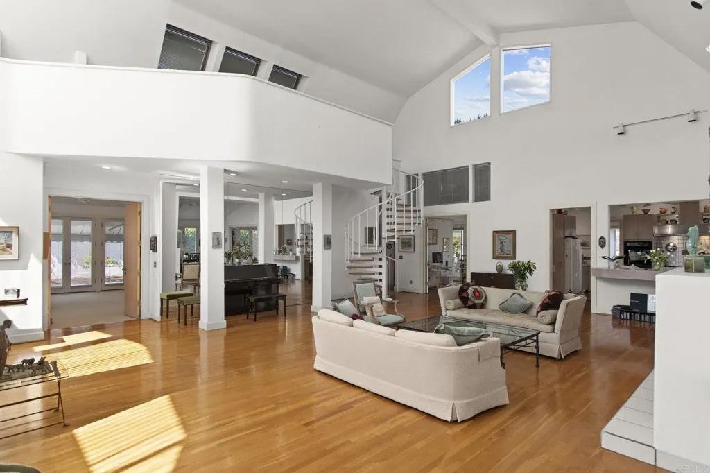 Photo of 350 Mesa Way, La Jolla, CA 92037 (MLS # NDP2608883)