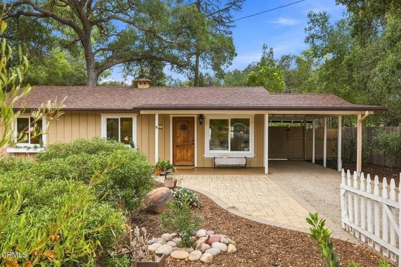479 W Lomita Avenue