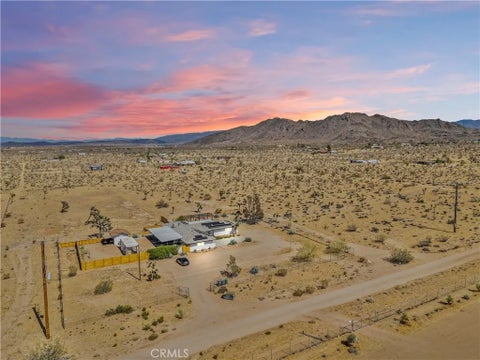 Photo of 3437 Alta Avenue, Yucca Valley, CA 92284 (MLS # OC26109973)