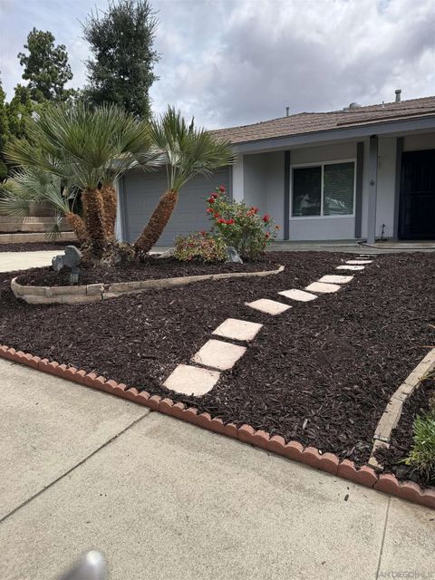 Photo of 1990 Golden Circle, Escondido, CA 92026 (MLS # 260011340)