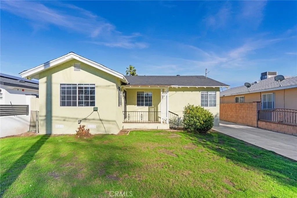Photo of 1377 Belle St, San Bernardino, CA 92404 (MLS # CV26050444)