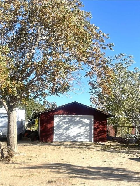 Tiny photo for 15900 Mesquite St, Hesperia, CA 92345 (MLS # SB25240584)