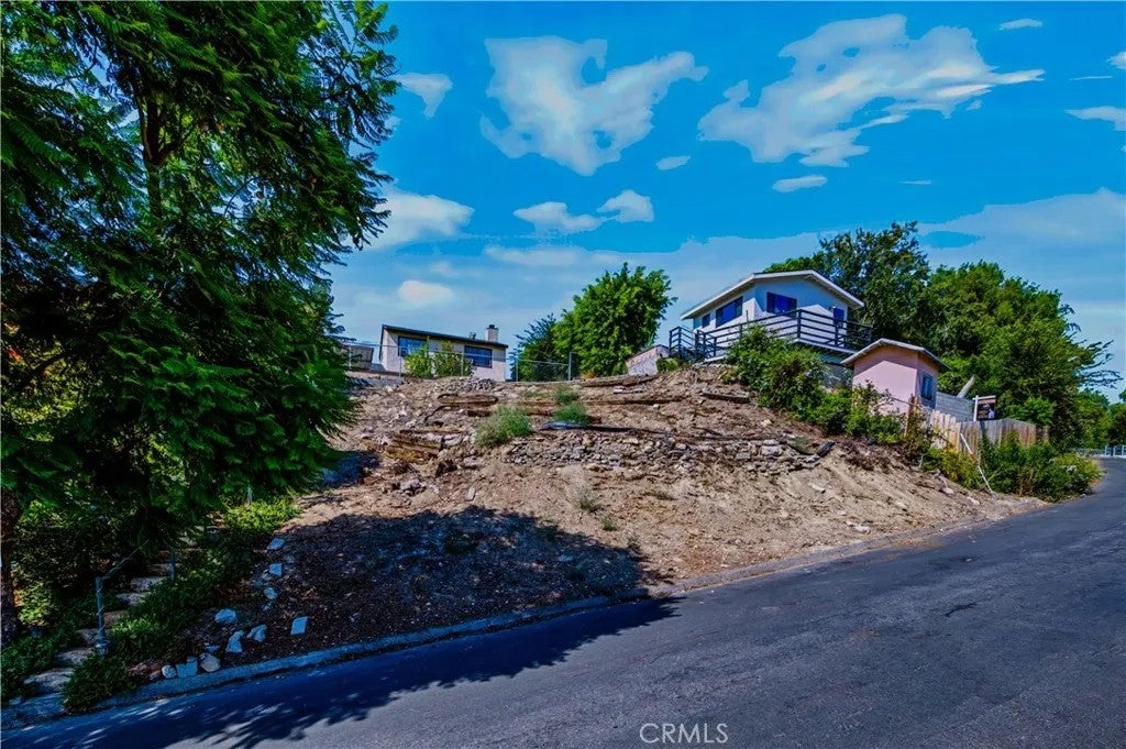 Photo of 3607 Parrish Ave, Glassell Park, CA 90065 (MLS # SR26210288)