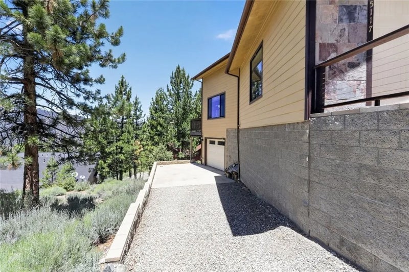 15117 Chestnut Drive