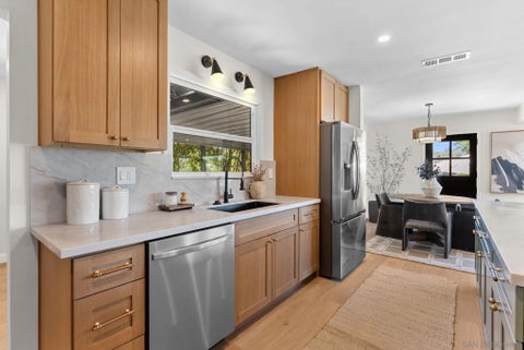 Tiny photo for 10765 Lupin Way, La Mesa, CA 91941 (MLS # 260023172)