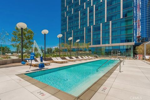 Photo of 889 Francisco Street #1909, Los Angeles, CA 90017 (MLS # WS26054132)