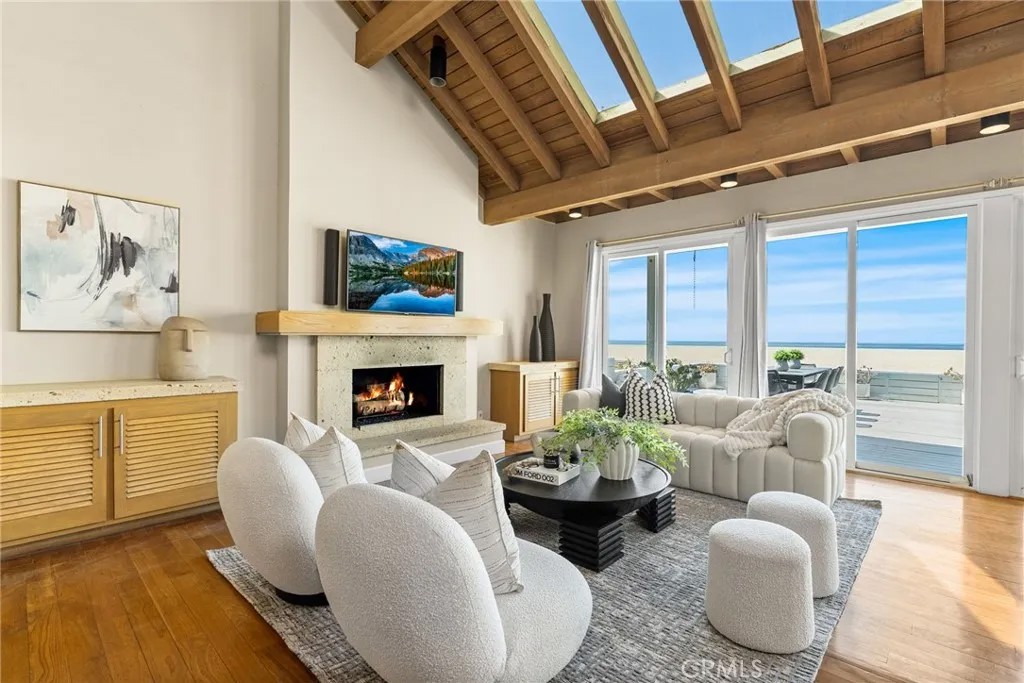 7008 W Oceanfront