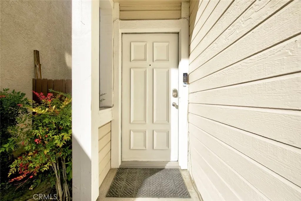 12325 Sweetbriar