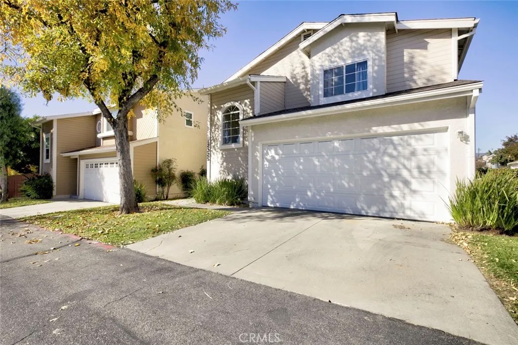 12325 Sweetbriar