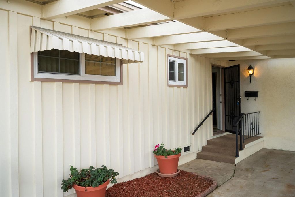 Photo of 2550 Greyling Dr, San Diego, CA 92123 (MLS # 260002244)