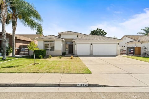 Photo of 1814 White Pines Court, Atwater, CA 95301 (MLS # FR26204431)