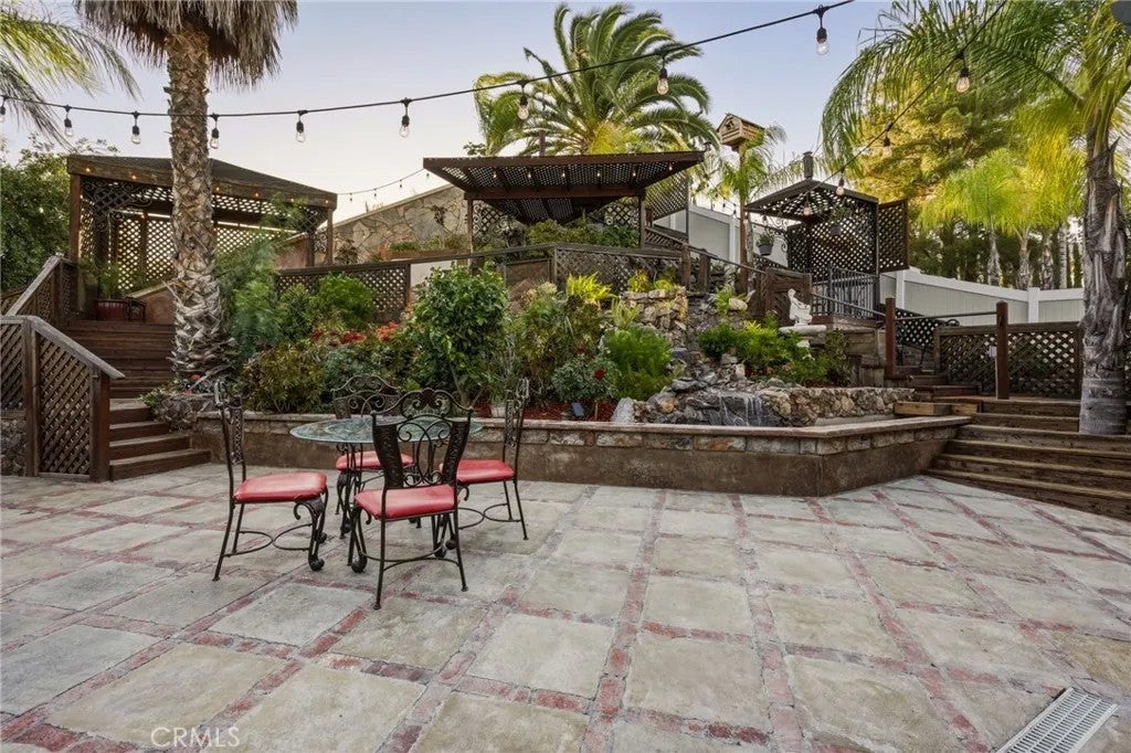 Photo of 23993 Via Madrid, Murrieta, CA 92562 (MLS # SW26081599)